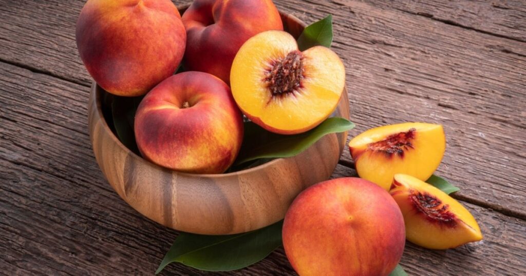 How to Enjoy Peach Season in California
