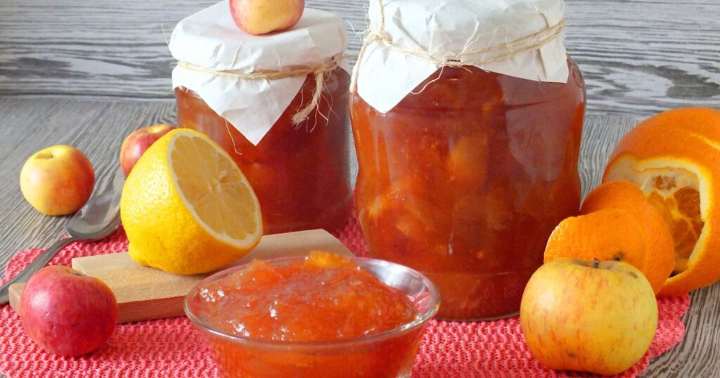 How to Use Frozen Peaches
