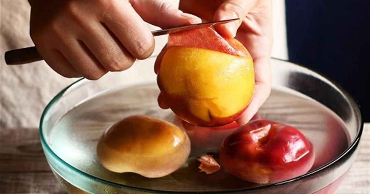 How to Blanch Peaches: Quick and Easy Method