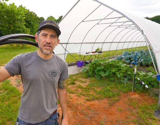 how to use drip tape